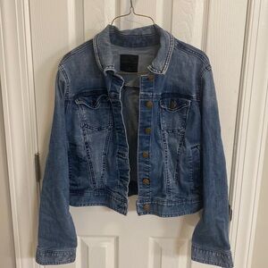 Women’s Jean Jacket